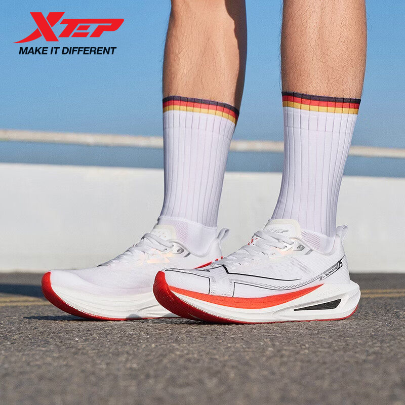 حذاء رياضي رجالي Xtep One Piec - مراجعة Men'S Xtep Shoes وسعره