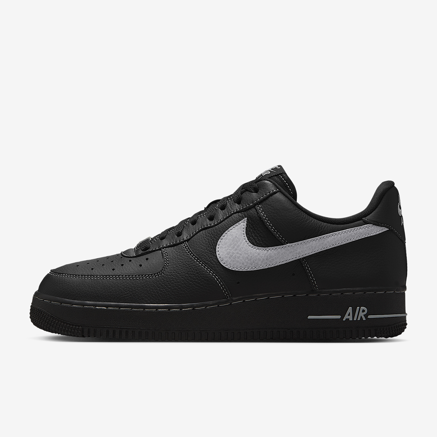 حذاء رياضي كاجوال للرجال من نا - مراجعة Men'S Shoes Nike Air Force وسعره