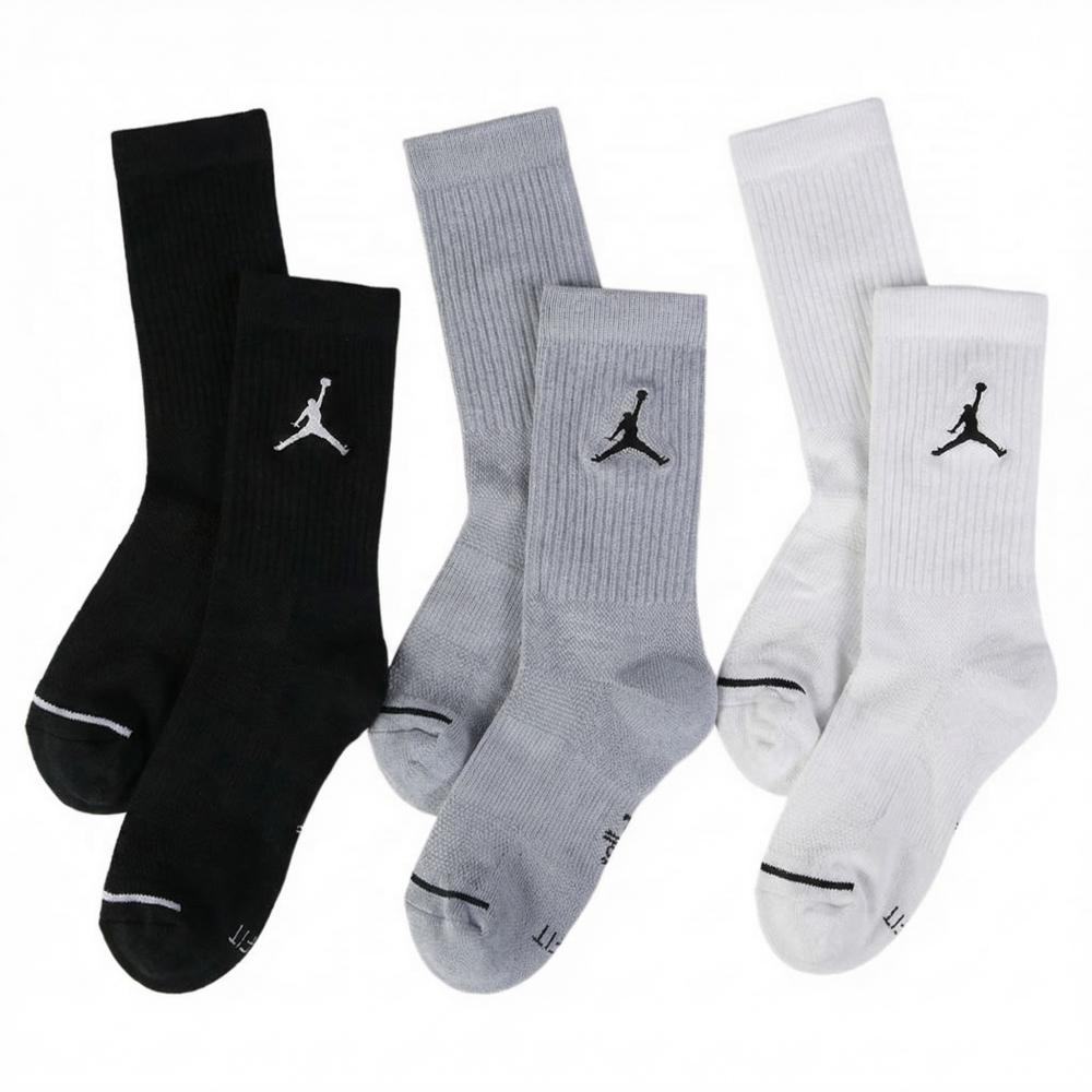 جوارب نايكي (NIKE) مكونة من 3  - مراجعة Men Shoes Jordan وسعره