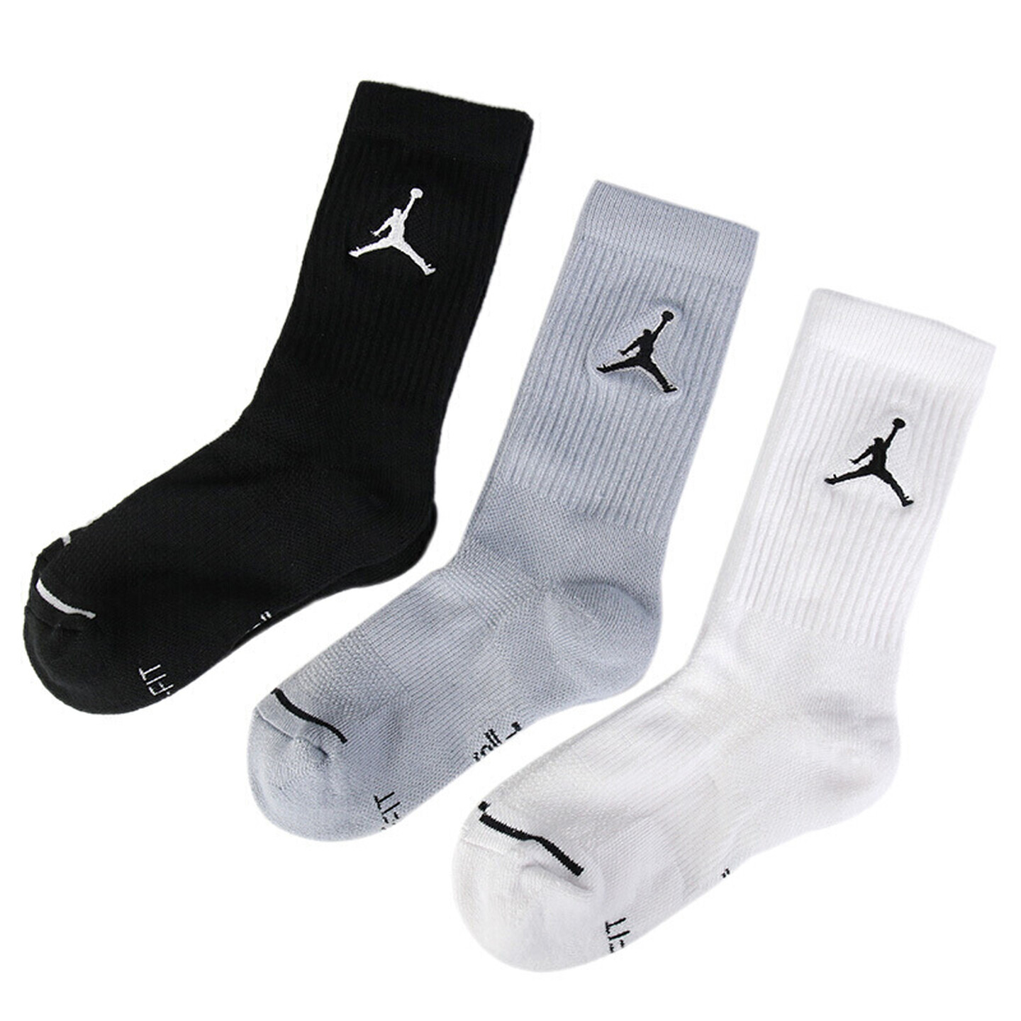 جوارب نايكي (NIKE) مكونة من 3  - مراجعة Men Shoes Jordan وسعره