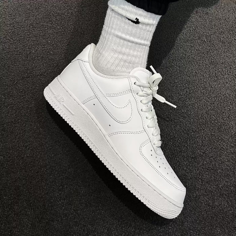 حذاء رياضي Nike Air Force 1 Pu - مراجعة Men'S Shoes Nike Air Force وسعره