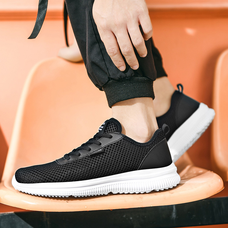 حذاء رجالي كاجوال بأربطة ، أحذ - مراجعة Men Shoes Trainers وسعره